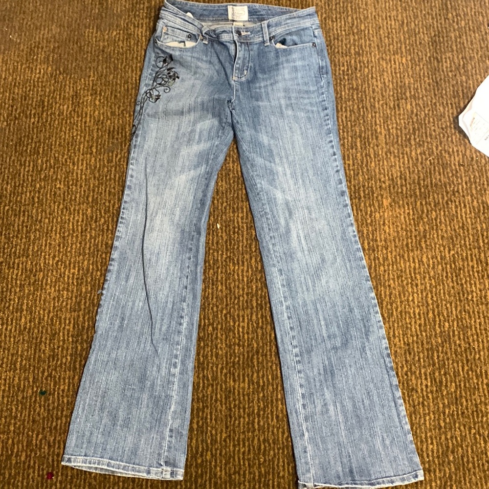 White House black market embroidered jeans